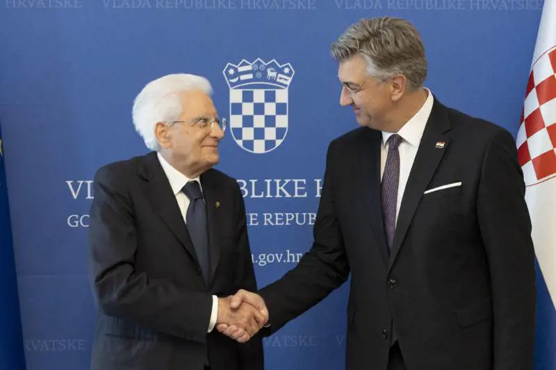 Dazi, Mattarella: "Ue modello di rete commerciale aperta che garantisce la pace"