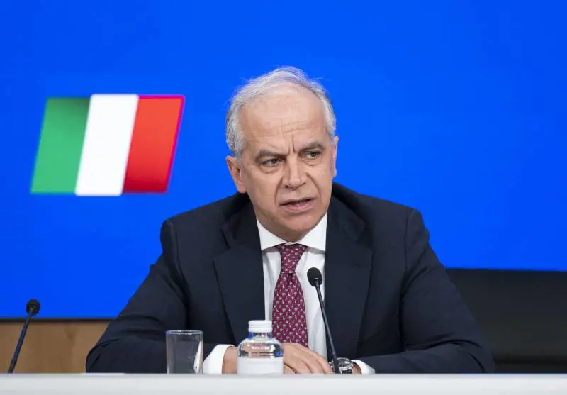 Meno reati, più rimpatri e sequestri