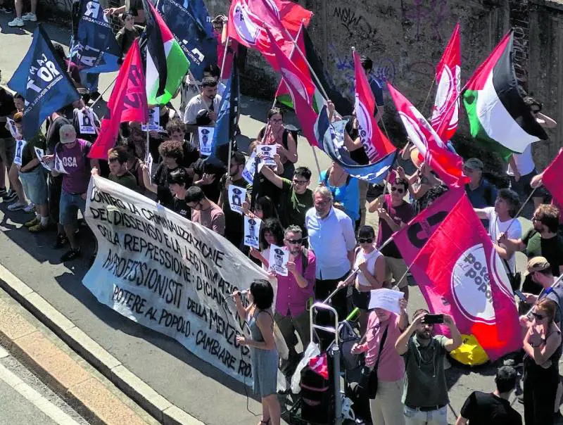 "Le minacce alla stampa l'allarme più pericoloso"