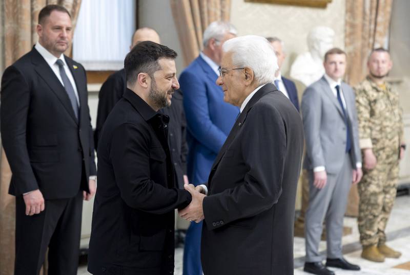 L'attentato a Mattarella e la sinistra ambigua