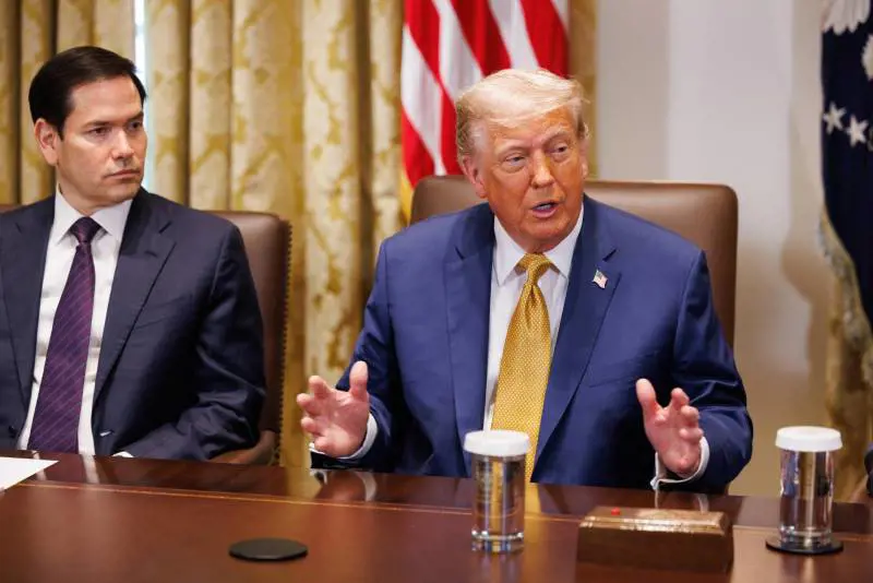 Dazi, Trump prepara la lettera per l'Ue. Bruxelles: "Nessun segnale di intesa imminente"
