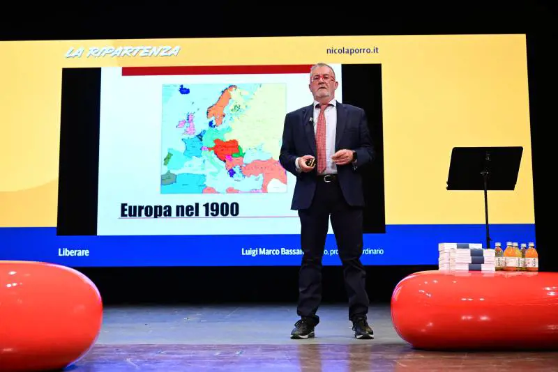 La Ripartenza, prof Bassani: "Trump è come Reagan" 