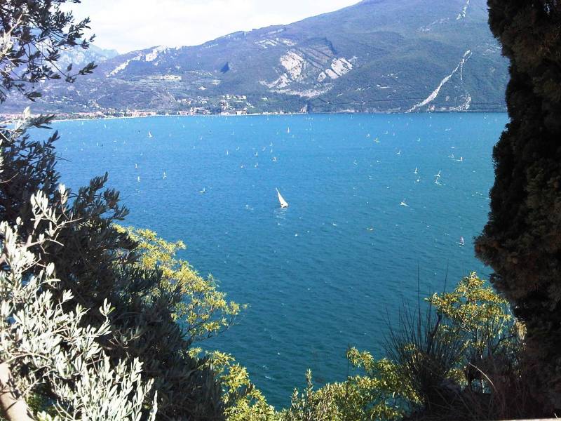 Case sul lago, salgono le quotazioni immobiliari. Garda in testa