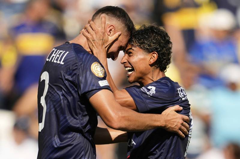 Auckland City Boca Juniors celebrazione