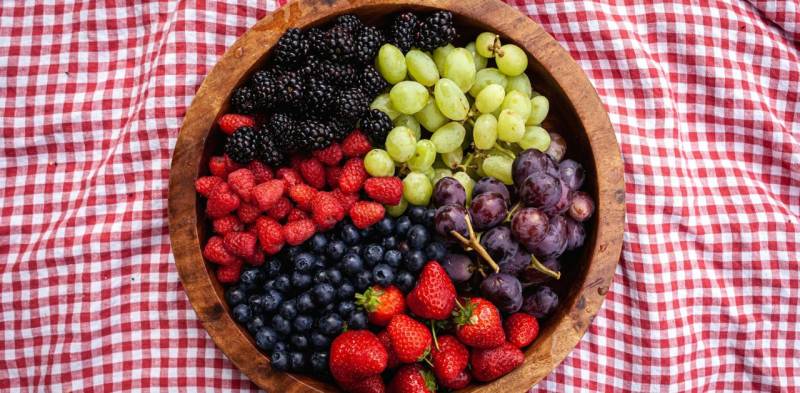 Frutti rossi e uva