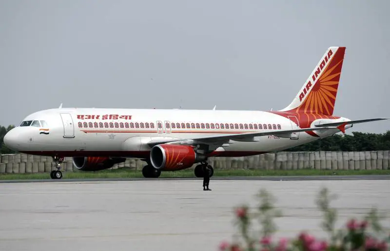 Air India, ci risiamo. Aereo finisce fuori pista mentre atterra a Mumbai