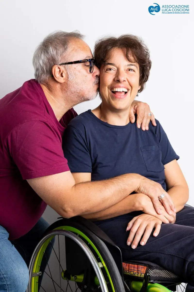 Suicidio assistito, morta la giornalista Laura Santi