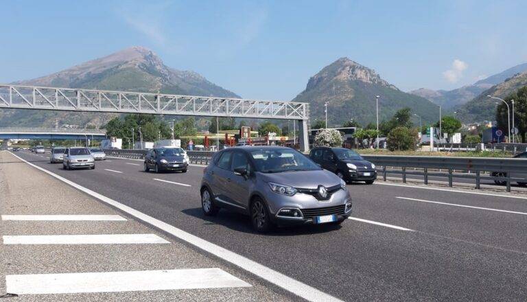 Traffico, weekend nero per i vacanzieri italiani. Le misure di Anas contro il caos