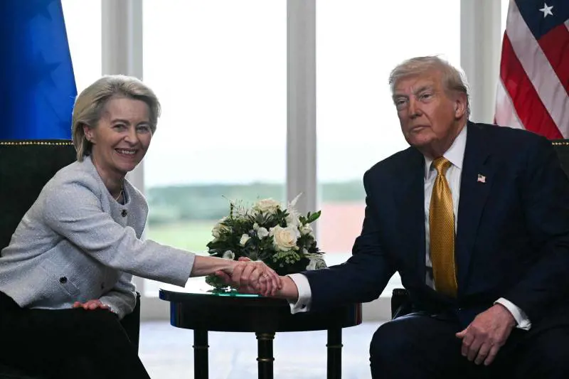 Usa-Europa, patto sui dazi al 15%. "Grande accordo, porta stabilità"
