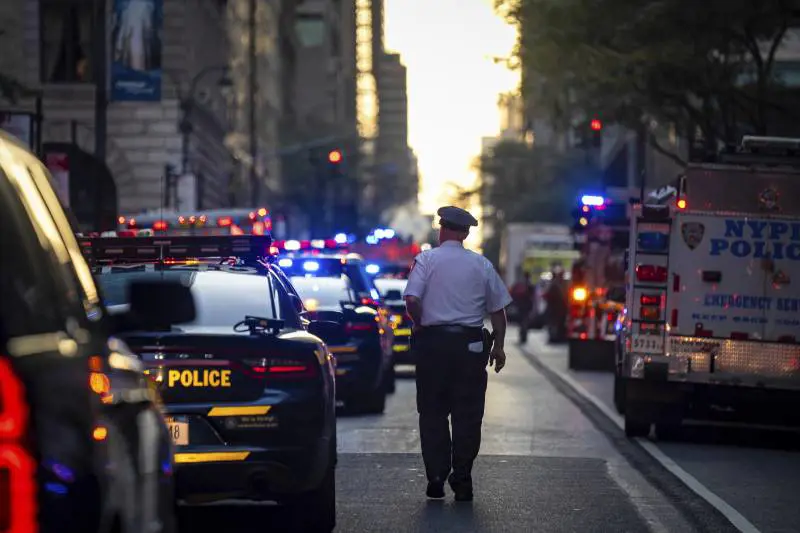 Strage a Manhattan, chi era Shane Tamura, il killer con un passato nel football e l’ombra della CTE
