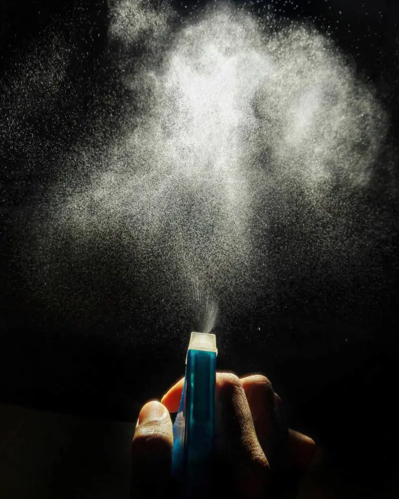 Terapia e spray: come difendersi dalle zanzare Culex