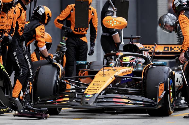 F1 Ungheria gara Piastri pitstop