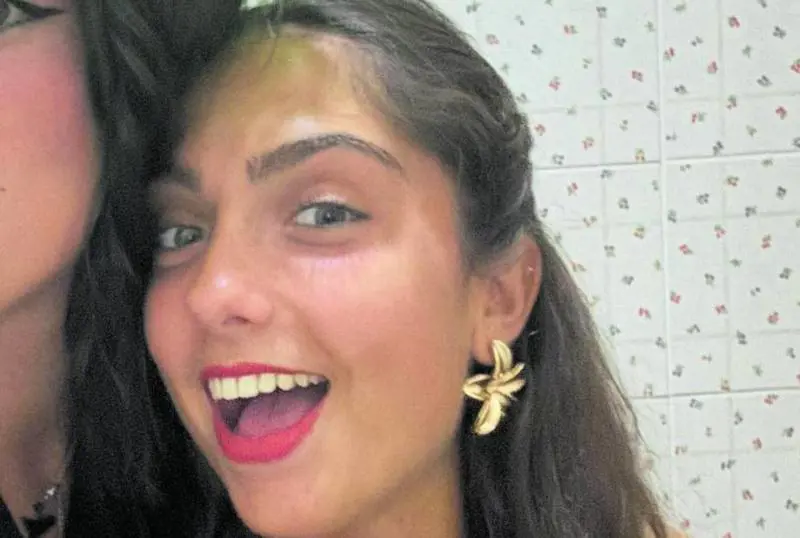 Il segno sulla nuca e i dubbi sulla morte. Oggi i funerali di Simona Cinà