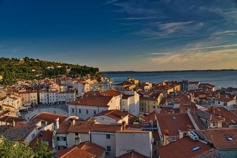 La Slovenia tra le mete turistiche più amate nel 2025: 7 spiagge meravigliose da visitare
