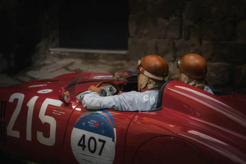 Quale auto guidare a 60 anni: 5 modelli più adatti