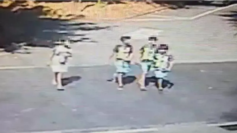 "Ne fanno di tutti i colori". Cosa c'è nel campo rom dei ragazzini che hanno ucciso la 71enne