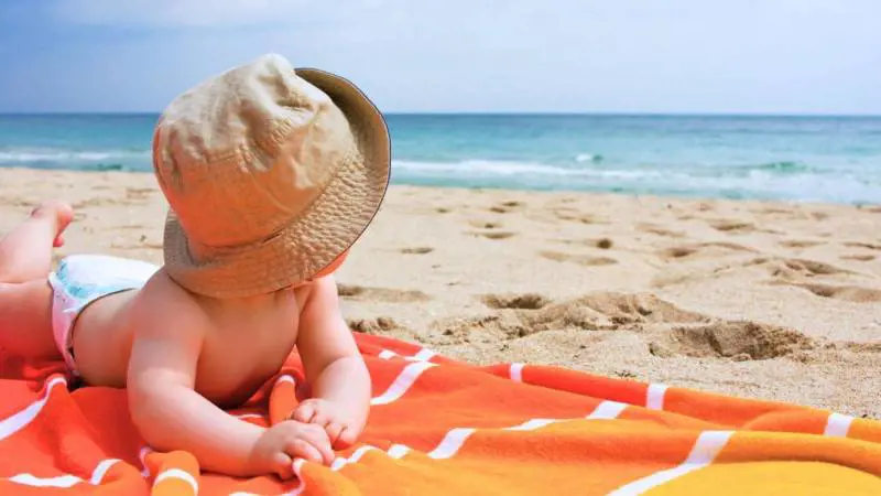 Ondata di caldo: precauzioni  da prendere nei bambini