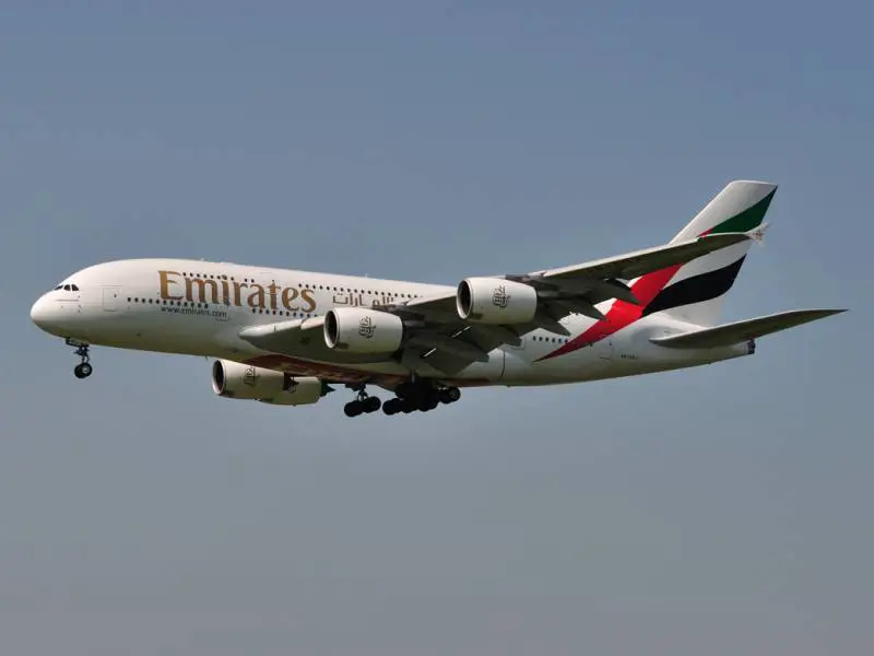 Fly Emirates, occhio alle nuove limitazioni: di quali si tratta e quando scattano