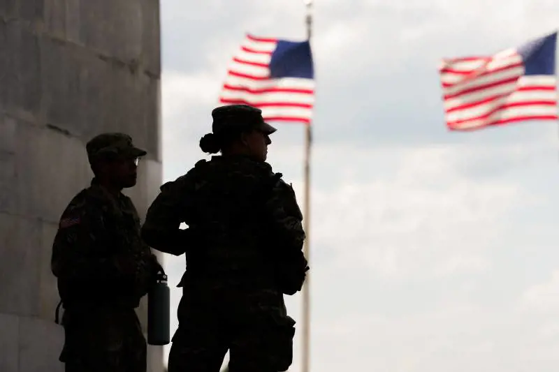 Militari a Washington, la città fa causa al presidente Trump: "Ha violato la nostra sovranità"