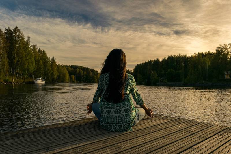 Mindfulness in 10 minuti: la pratica quotidiana velocissima che dona benefici a lungo