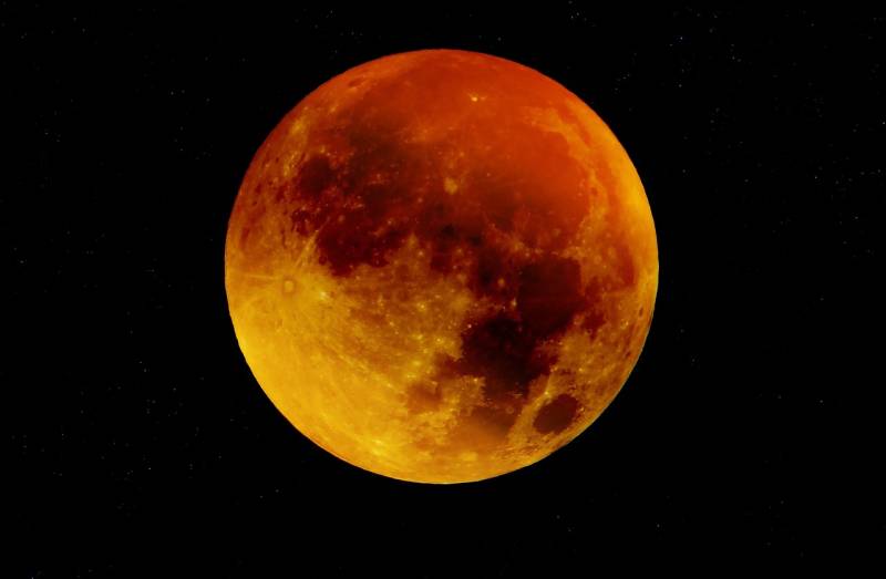 Eclissi totale di Luna il 7 settembre: uno spettacolo celeste da non perdere