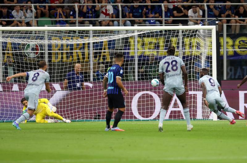 Inter Udinese Davis rigore