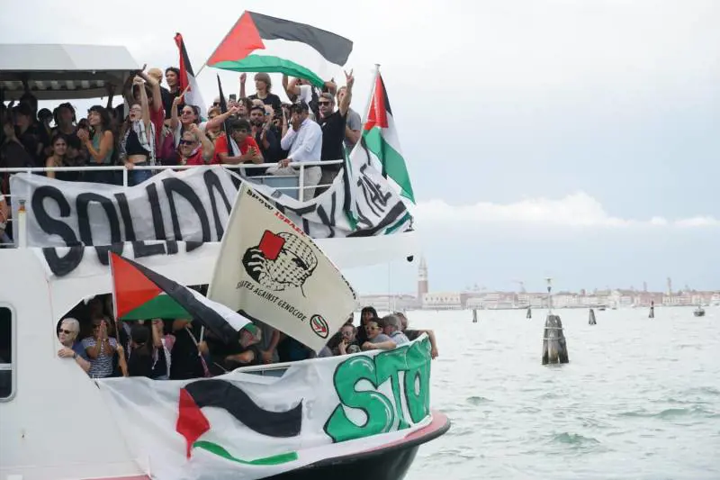 Quando la moda è la Palestina: Venezia e il perbenismo da red carpet