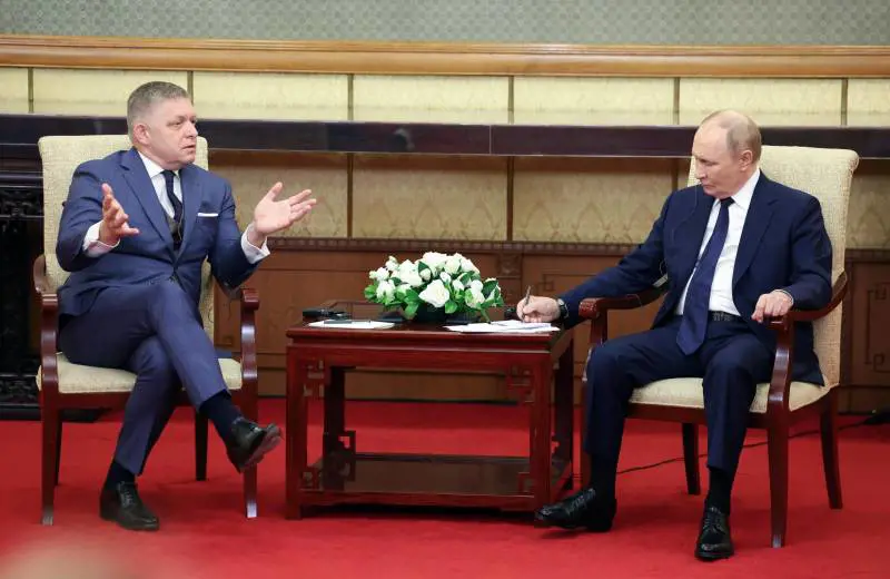 Putin-Xi, l'asse dei "vecchi amici". I segnali dello Zar a Ucraina e Ue
