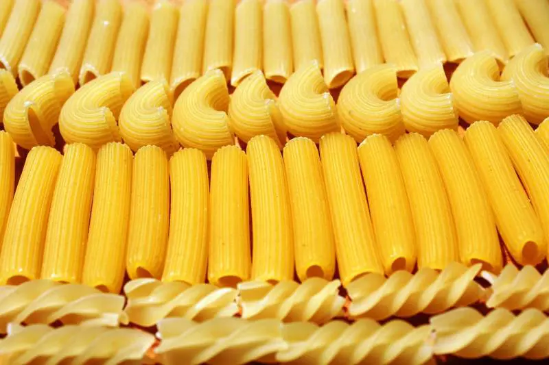 Schegge di legno nell'impasto. Ecco i lotti di pasta richiamati