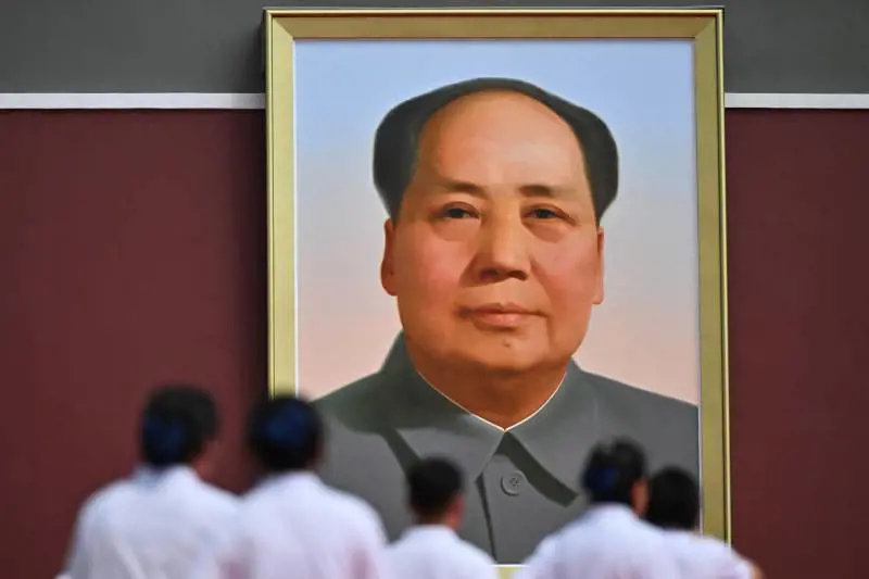 Mao, immortalità, missili e soft-power. Tutti i simboli del nuovo ordine mondiale