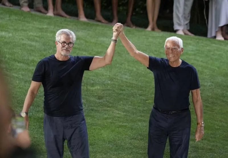 Giorgio Armani, l'amore per Sergio Galeotti, la morte del socio e l'affetto per Leo Dell'Orco
