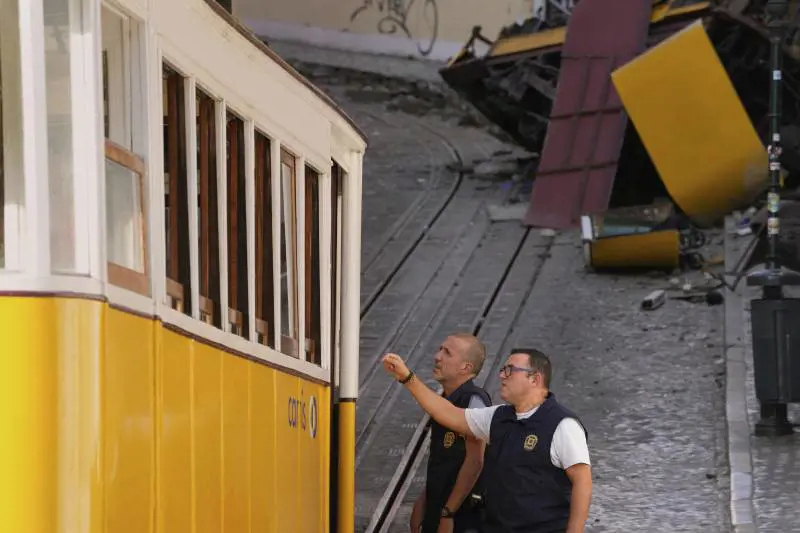 Il giunto difettoso, il controllo dopo 260 giorni e quel tragico ok: cosa c'è dietro l'incidente a Lisbona