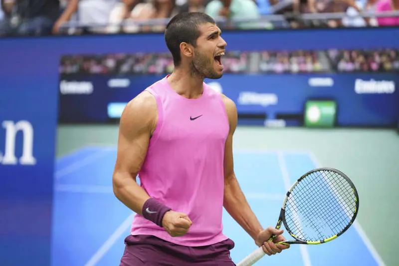 Us Open, Alcaraz è il primo finalista: Djokovic sconfitto in 3 set