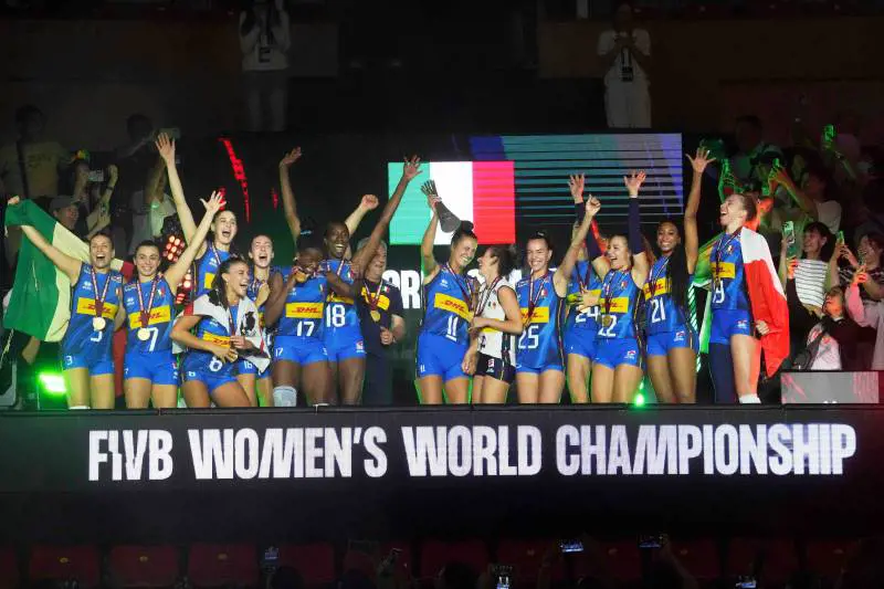 Italvolley sul tetto del mondo. Lezione di talento e resilienza