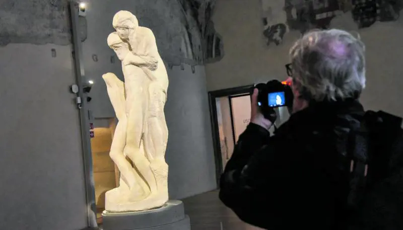 Aumentano le tariffe. Sala vuole fare cassa perfino sui musei