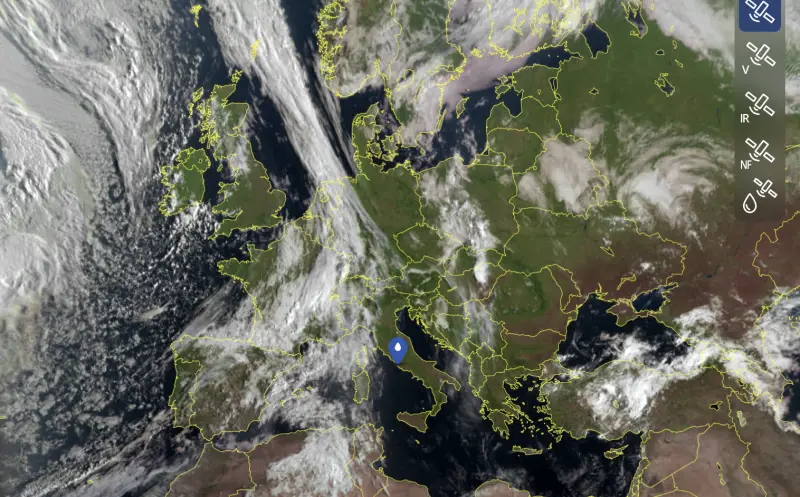 Temporali, grandinate e calo termico: l'autunno fa la voce grossa - il  Giornale