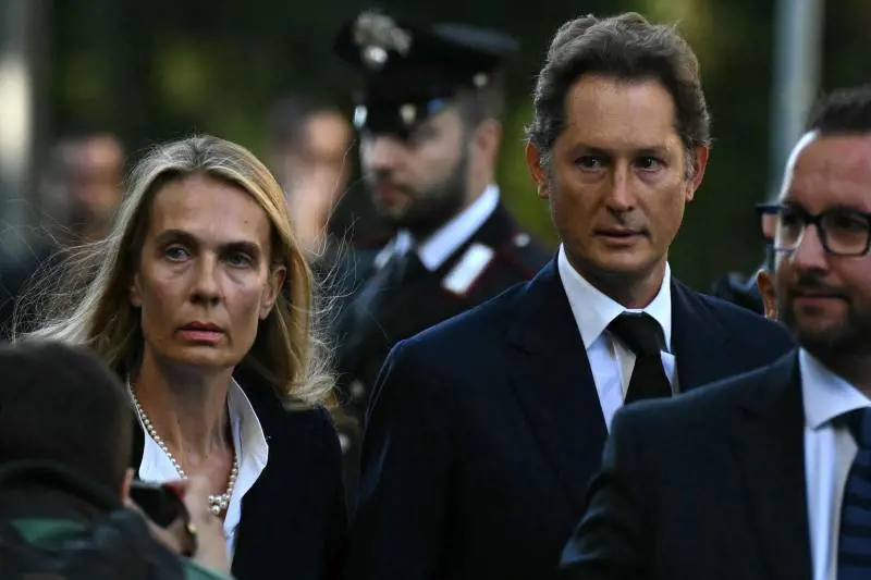 Tasse evase sull'eredità. Elkann versa 183 milioni e va ai servizi sociali