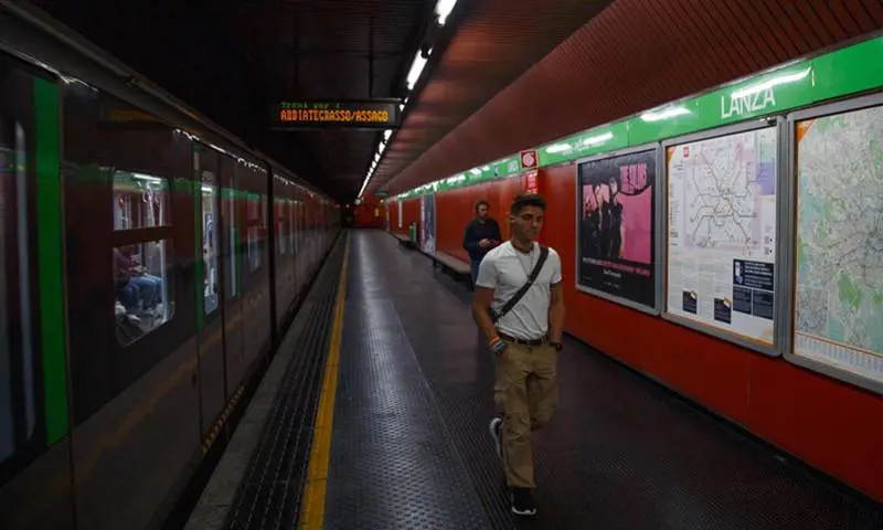 Riapre M2 fino a Centrale e arrivano 37 ascensori