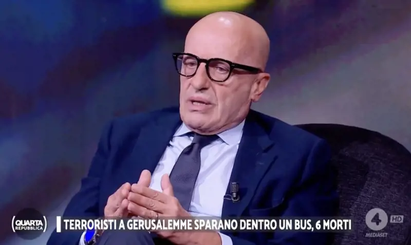 "Lei vuole le stesse cose di Hamas". Sallusti spiana il deputato 5S