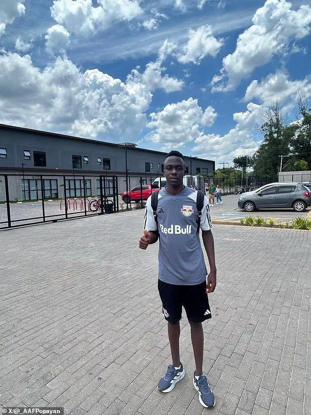 Tragedia nel mondo del calcio: muore a 16 anni Éder Valencia