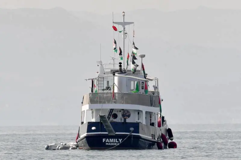 "Meloni riferisca in Aula". L'inutile tormentone dell'opposizione sulla flotilla di Gaza