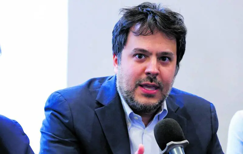 "Almeno ad Auschwitz...". Insulti antisemiti social ma il pm vuole archiviare