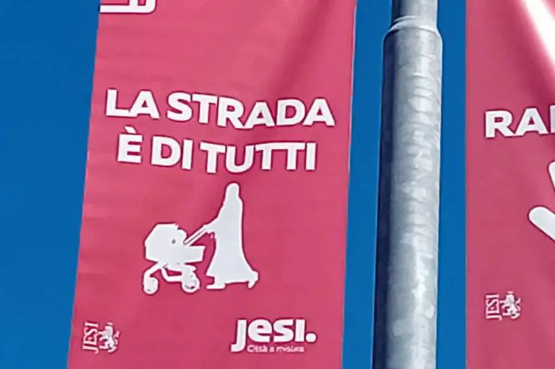 Se la sinistra mette il burqa alla sicurezza stradale