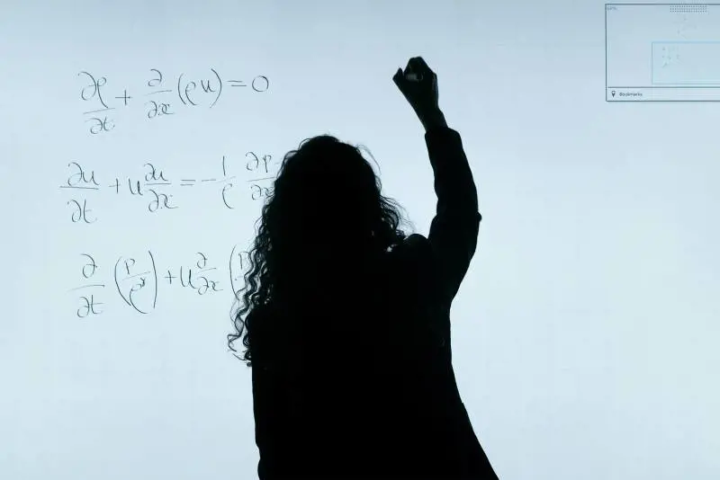 Scuola, una tantum da 145 euro in arrivo, ma non per tutti: a chi spetta