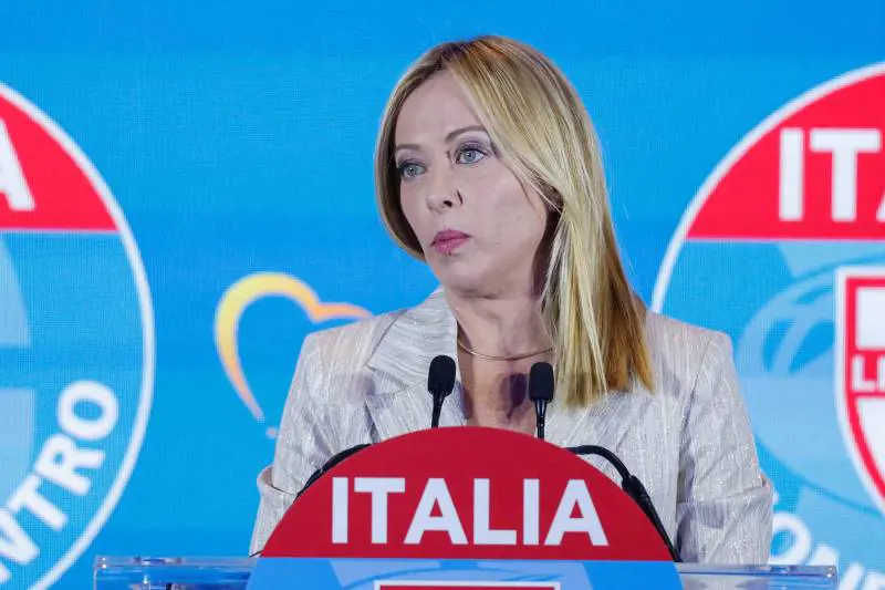 La linea rossa della Meloni. "Contrari all'offensiva su Gaza ma no allo Stato palestinese"