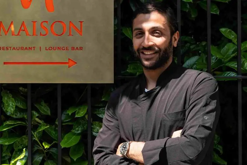 Un "Vintage Negroni" tra Ruote alla Nerano e Baba ganoush