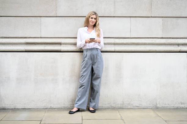 pantaloni e camicia