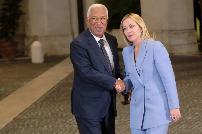 L'ora dei jet italiani ai confini Est dell'Ue. Attacchi da Mosca, l'allarme di Crosetto