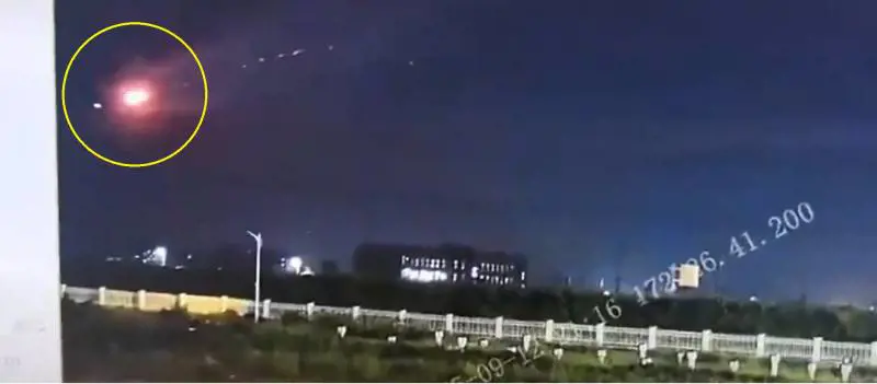 "Missile contro meteorite": cosa è successo nei cieli della Cina 