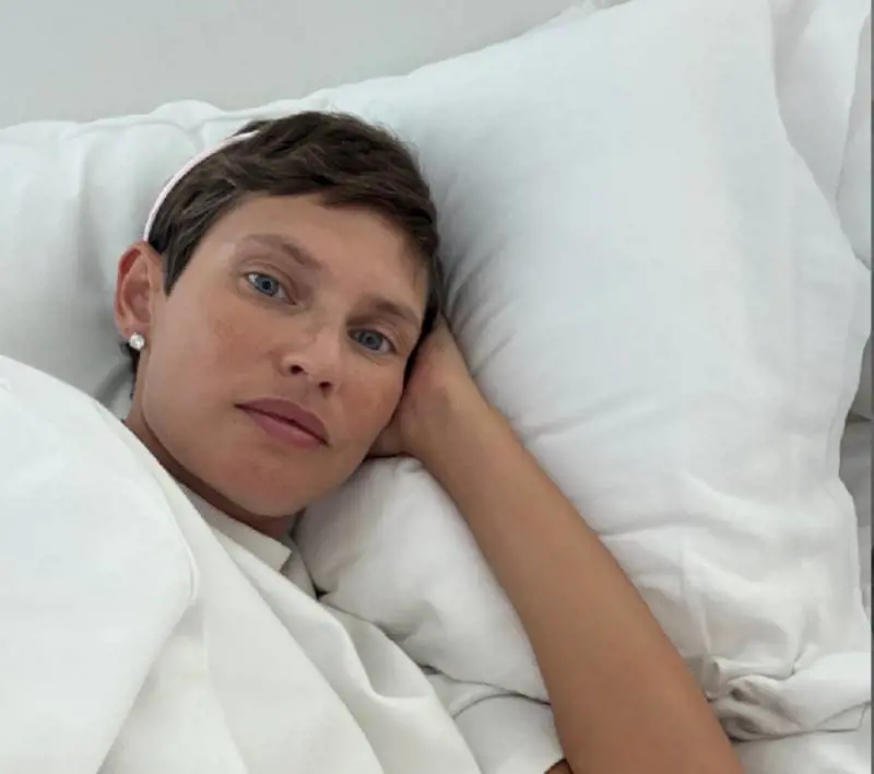 Bianca Balti torna sui social e rompe il silenzio: "Ecco perché me ne sono andata"